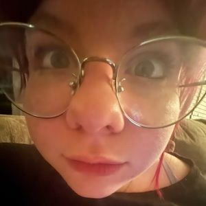 Meet your Posher, Lilyan mae